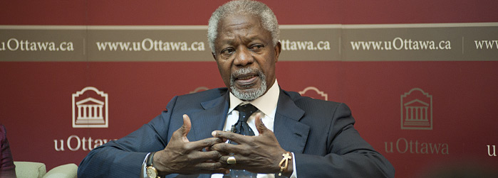 Kofi Annan, ex-secrétaire général des Nations Unies, lors du panel sur la Responsabilité de protéger, le 4 novembre 2011, à l’Université d’Ottawa